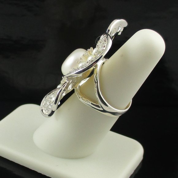 Cultured Pearl & White Topaz Flower Ring - Picture 8 of 10
